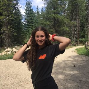 Meet your Posher, Alina